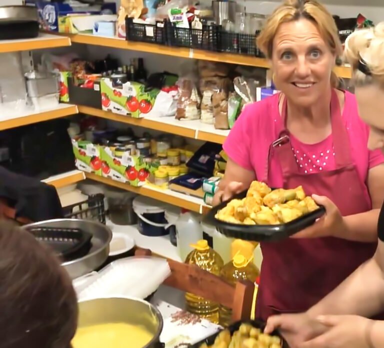 Our Restaurant anna good heart